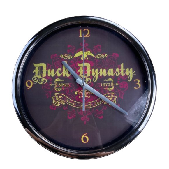 Duck Dynasty 12" Chrome Wall Clock with Box - Picture 1 of 9